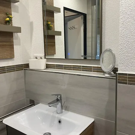 Berolina 125 - Sonnenseite Apartman *